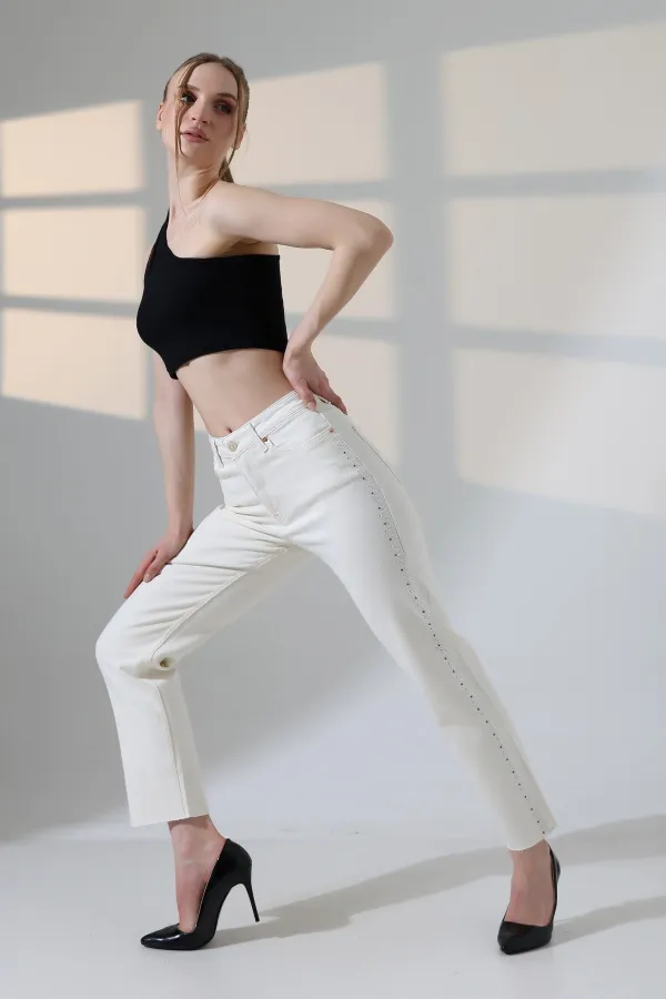 Şerit Taşlı Mom Fit Kot Pantolon  7110-80-(27-32)