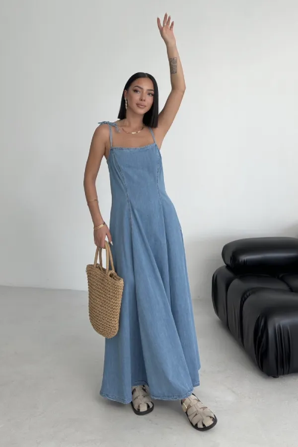 Bağcık Detaylı Volanlı Elbise 3052-25-(S-XL) Bağcık Detaylı Volanlı Elbise 3052-25-(S-XL)
