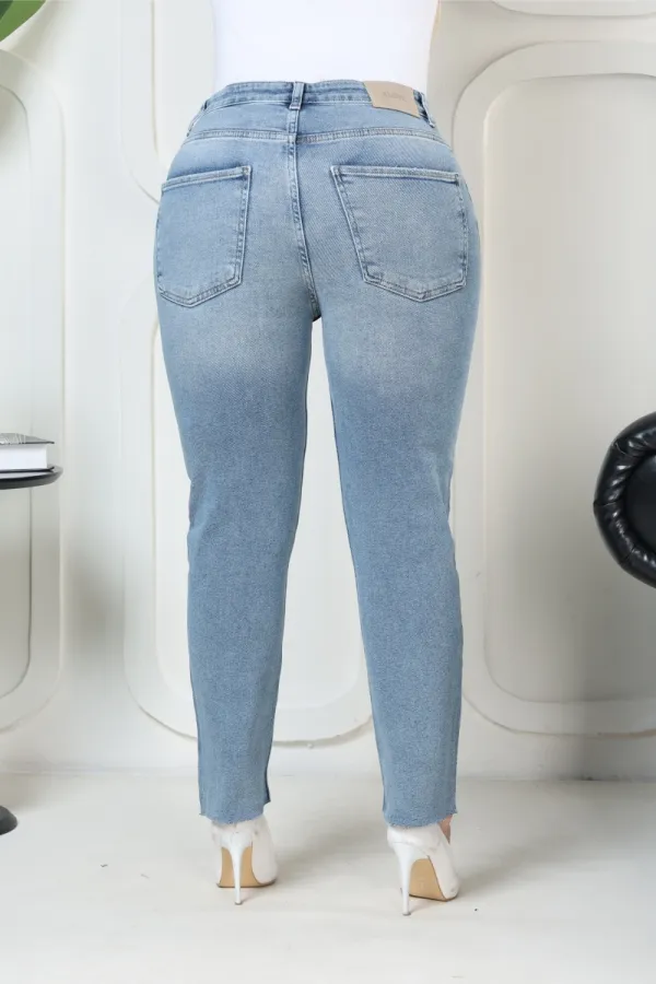 Fringe Ending High Waisted Mom Fit Jean  764-15-(32-36) Light Blue Denim