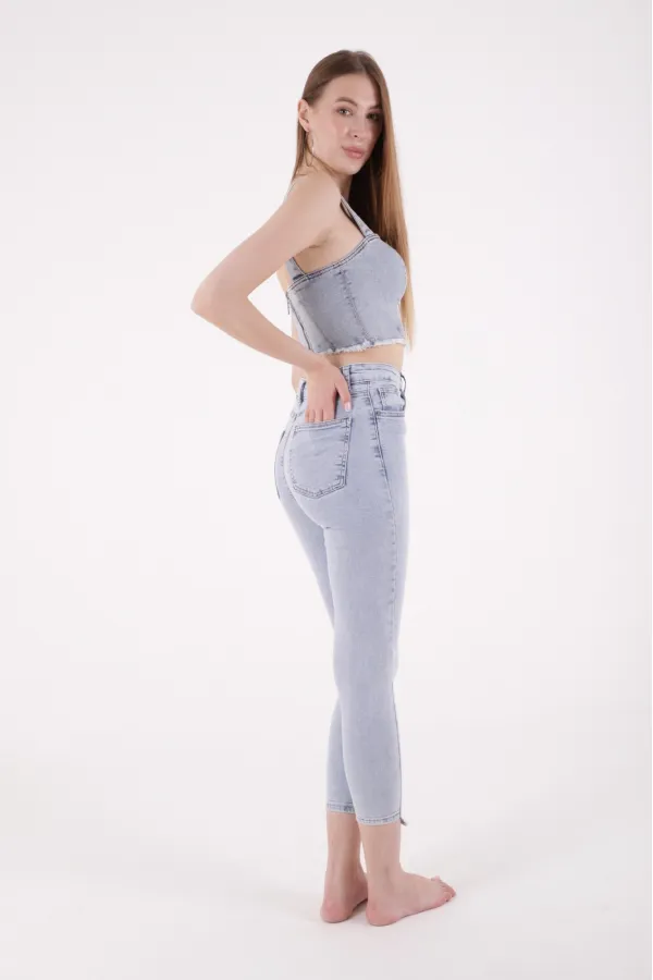 Asimetrik Paçalı Kot Pantolon 935-08-(28-33) Asimetrik Paçalı Kot Pantolon 935-08-(28-33)