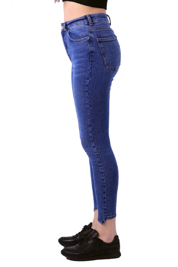 Asimetrik Paçalı Kot Pantolon 935-06-(26-28) Asimetrik Paçalı Kot Pantolon 935-06-(26-28)