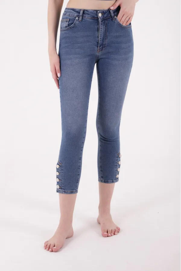 Paçası Dört Düğmeli Kot Pantolon 786-06-(28-33) Paçası Dört Düğmeli Kot Pantolon 786-06-(28-33)
