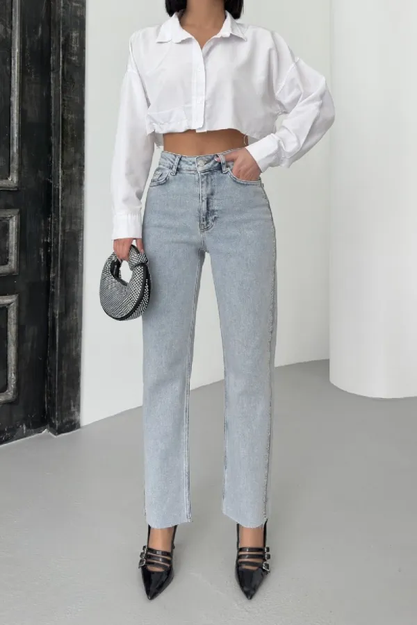 Şerit Taşlı Mom Fit Kot Pantolon 7110-08-(27-32) Şerit Taşlı Mom Fit Kot Pantolon 7110-08-(27-32)