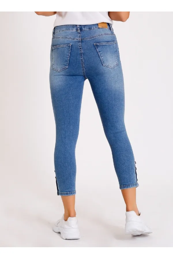 Paçası Dört Düğmeli Kot Pantolon 786-15-(28-33) Paçası Dört Düğmeli Kot Pantolon 786-15-(28-33)