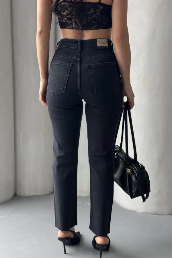 Serpme Yıldızlı Kot Pantolon 7040-23-(26-31) Serpme Yıldızlı Kot Pantolon 7040-23-(26-31)