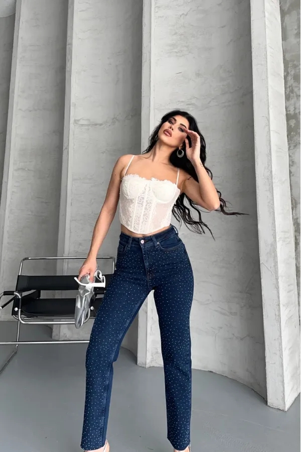 Serpme Yıldızlı Mom Fit Kot Pantolon 7040-26-(27-32) Serpme Yıldızlı Mom Fit Kot Pantolon 7040-26-(27-32)