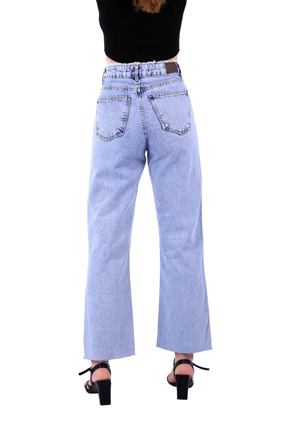 Paçası ve Beli Püsküllü Kot Pantolon 1703-08-(26-31) Paçası ve Beli Püsküllü Kot Pantolon 1703-08-(26-31)