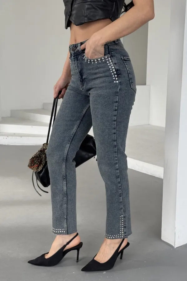 Mom Jean with Decorative Parts on Pockets and Hems 7023-28-(28-33) Dark Blue Snow Denim