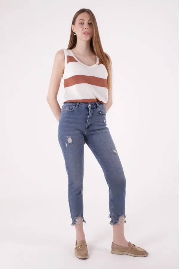 Paçası Mom Fit Kot Pantolon 884-06-(28-33) Paçası Mom Fit Kot Pantolon 884-06-(28-33)
