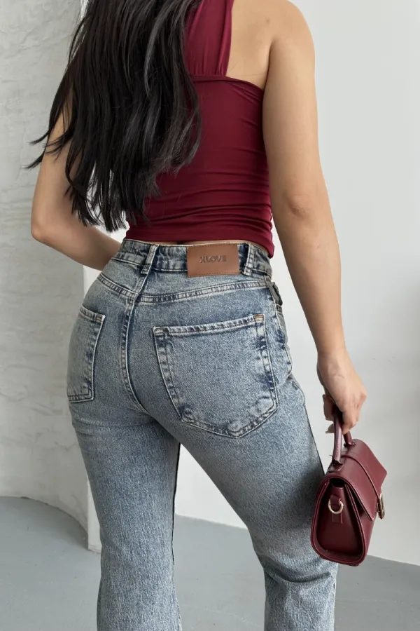 Straight Leg High Waist Jean 7114-62-(26-31) Middle Blue - Tinted