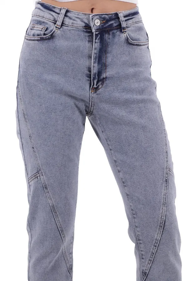 Parçalı Mom Pantolon 778-08-(26-30) Parçalı Mom Pantolon 778-08-(26-30)
