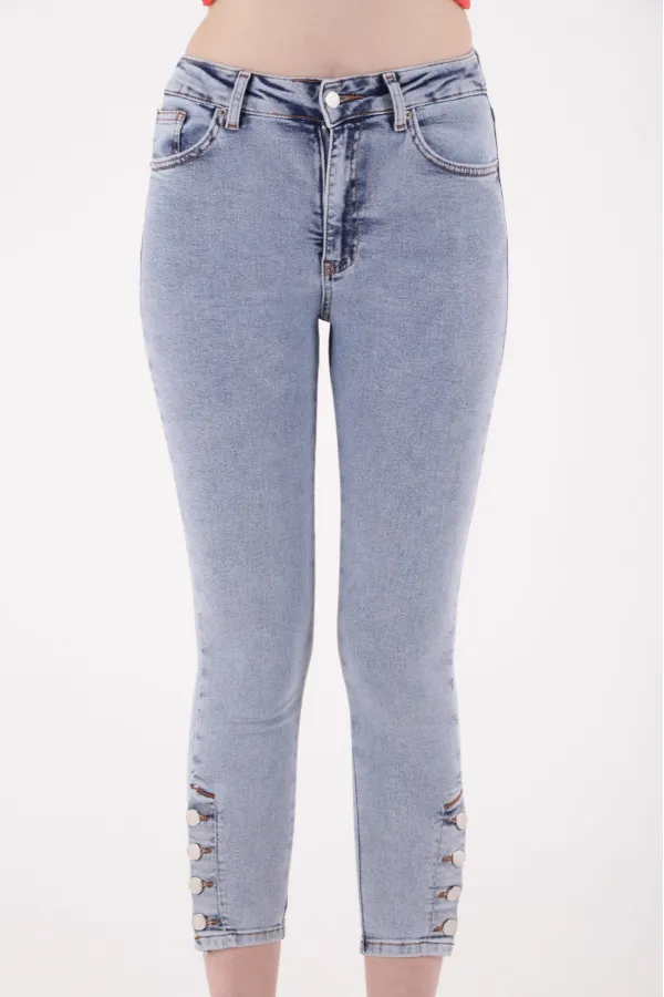 Paçası Dört Düğmeli Kot Pantolon 786-08-(26-31) Paçası Dört Düğmeli Kot Pantolon 786-08-(26-31)