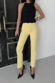Jaune
