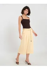 010872 Chain Belt Bermuda Shorts