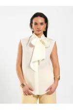 080804 Sleeveless Shirt with Flared Pattern