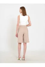 010880 Stella Bermuda Shorts with Buckle