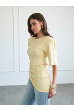 050748 Vatkalı Büzgülü T-shirt