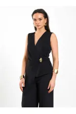 071892 Chemisier asymétrique à col en V et boucle