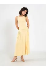 111717 Sleeveless Midi Dress