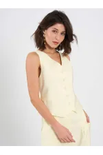 120745 Beş Düğmeli Orta Boy Yelek