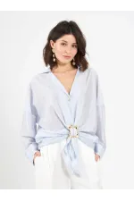 Chemise 080814 avec détail de boucle