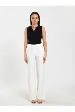 071894 Önü Fermuarlı Örme Kolsuz Body