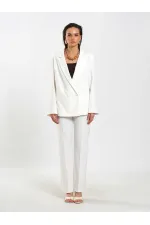 131059 Veste à poches passepoilées