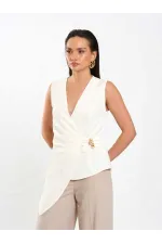 071892 Tokalı V Yaka Asimetrik Bluz