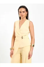 071892 Tokalı V Yaka Asimetrik Bluz