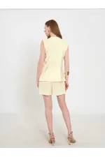 120732 Vest with Ruffled Hem