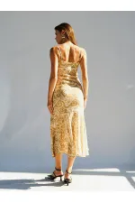 111460 ROBE À BRETELLES