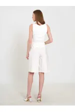 010880 Stella Bermuda Shorts with Buckle