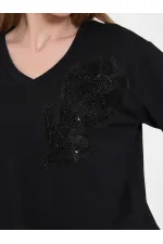 050737 T128 V-Neck Floral Embroidered Knitted T-Shirt