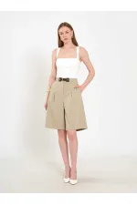 010880 Stella Bermuda Shorts with Buckle