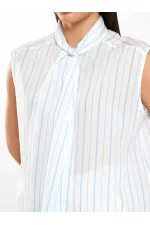 080804 Sleeveless Shirt with Flared Pattern