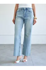 031666 Düz Paça Orta Bel Jeans