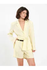 010867 Pileli Mini Şort