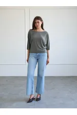 050747 Yarasa Kollu Kayık Yaka T-shirt