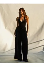 060333 Sırtı Çapraz Askılı Örme Bodysuit