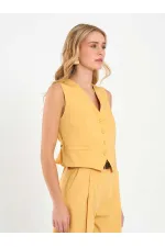 120738 Back Buckle Vest