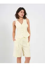 120745 Beş Düğmeli Orta Boy Yelek