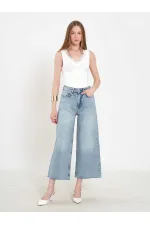 031667 Wide Leg Bermuda Shorts