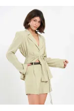 010867 Pileli Mini Şort