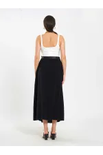 041164 A Pleated Belted Midi Skirt