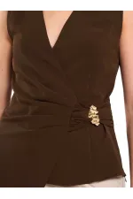 071892 Tokalı V Yaka Asimetrik Bluz