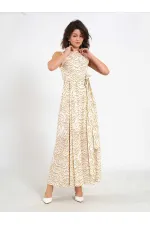 Robe 111537 avec boucle métallique au dos