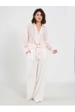 Chemise 080814 avec détail de boucle