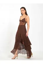 041177 Katlı Yırtmaçlı Dantel Etek