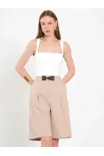 010880 Stella Bermuda Shorts with Buckle