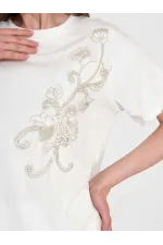 050741 T132 Crew Neck Beaded Print T-shirt